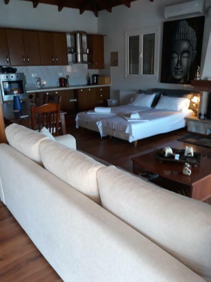 Apartament ★ Meniko's House ★ Amazing Sea View Himara Zewnętrze zdjęcie